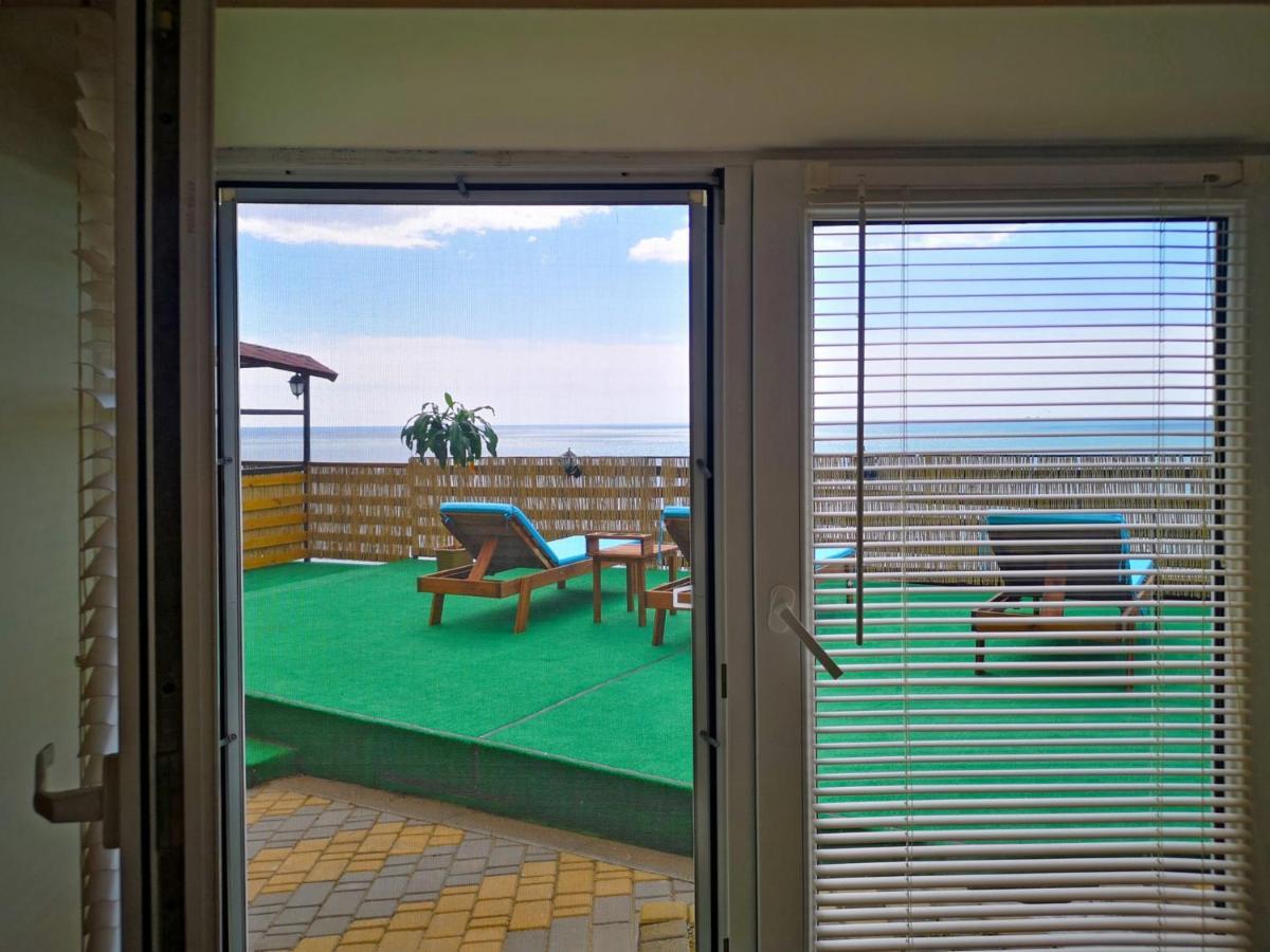 Sea View Apartments Odesa Exterior photo